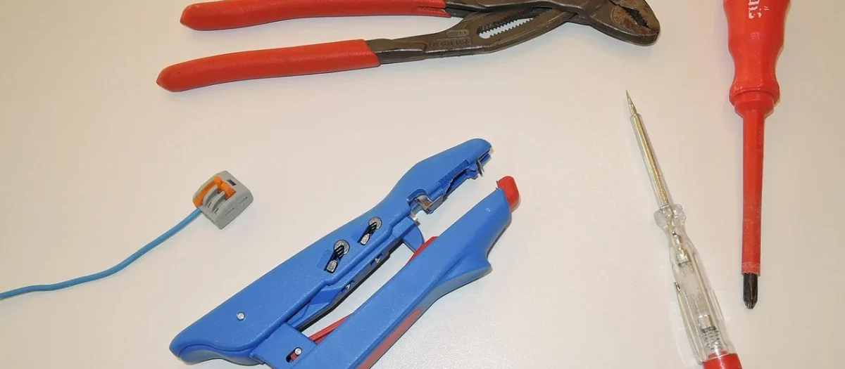 USB 3.0 Multimeter 3.7 4 A USB Voltage Tester Meter Voltmeter Ammeter
